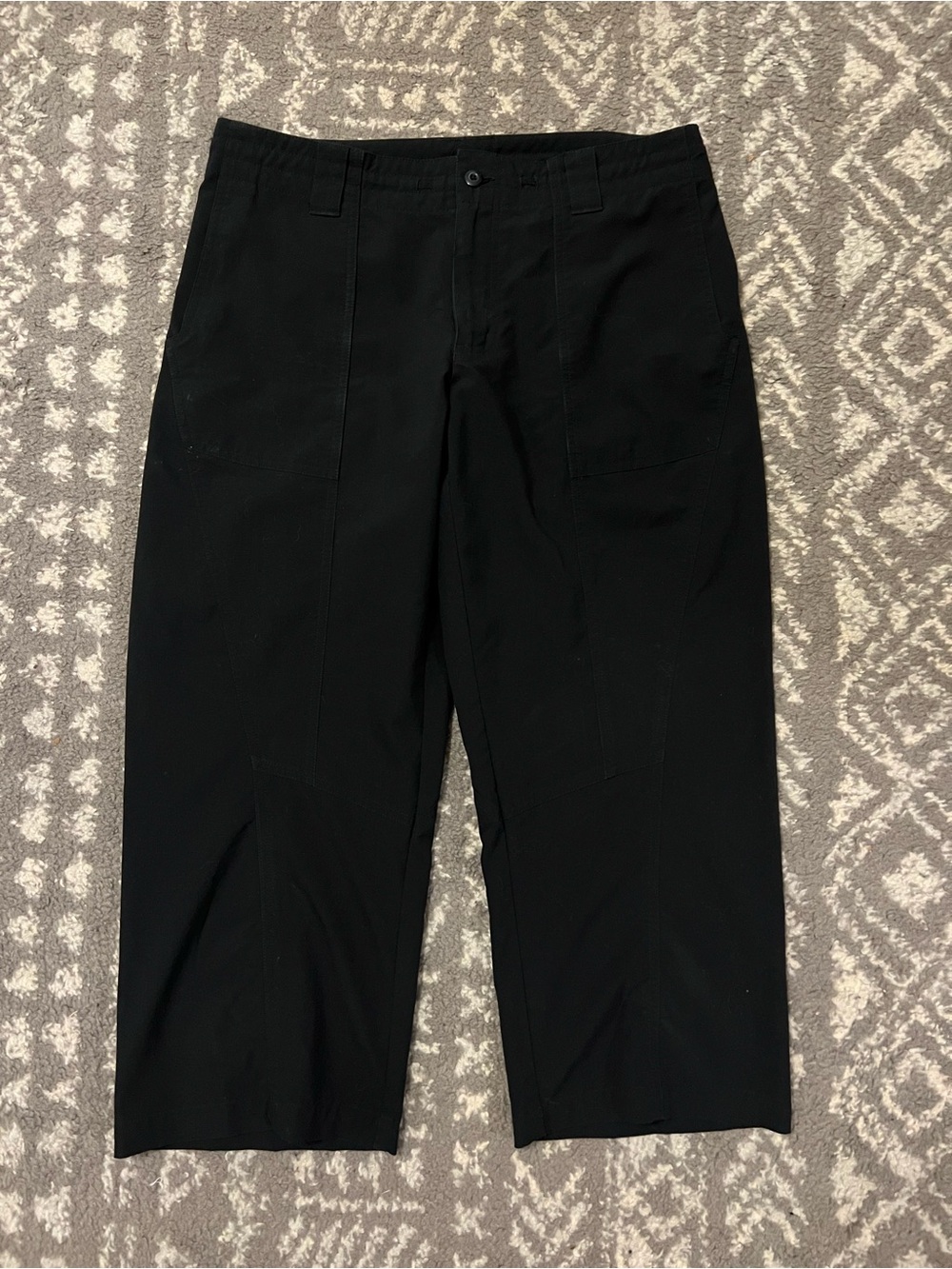 Patagonia Women's Black Capris size 10